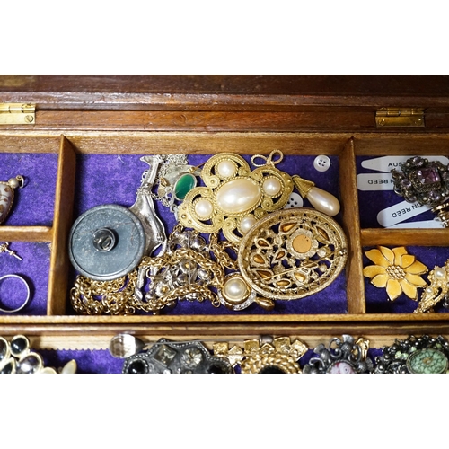 1978 - Assorted costume jewellery and wrist watches.