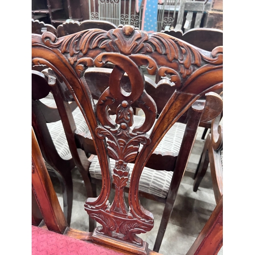 238 - A Chippendale style mahogany chair back settee, width 160cm *Please note the sale commences at 9am.... 