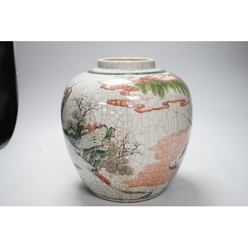 567 - A large Chinese famille verte crackle glaze jar, late 19th century, 25cm