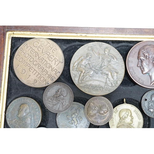 610 - Foreign commemorative medals, 18th to 20th century   Pope Pius IX white metal medal 1846, The Gevae... 