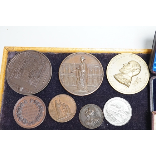 611 - Victorian commemorative medals  Colonial and Indian Reception at the Guildhall 1886, Restoration of... 