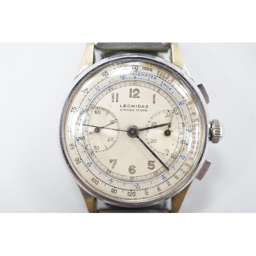 988 - A gentleman's 1950's? stainless steel  Leonidas chronograph manual wind wrist watch, case diameter 3... 