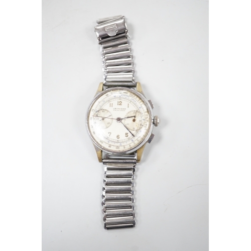 988 - A gentleman's 1950's? stainless steel  Leonidas chronograph manual wind wrist watch, case diameter 3... 