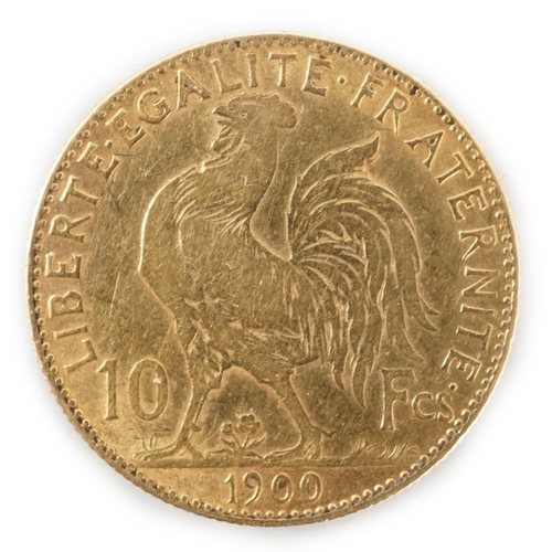 991 - Two gold sovereigns, Victoria 1898M and Edward VII 1910, a George V half sovereign 1913 and a France... 