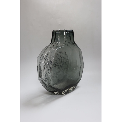 290 - A Whitefriars willow Banjo glass vase, 32cm