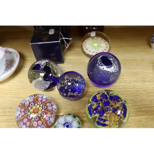 383 - A selection of thirteen mixed decorative paperweights
