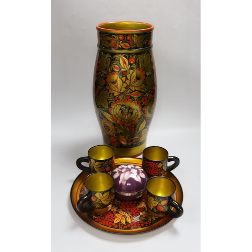 425 - A group of Russian papier mache vases, mugs, a tray and boxes and a late 20th century Japanese clois... 
