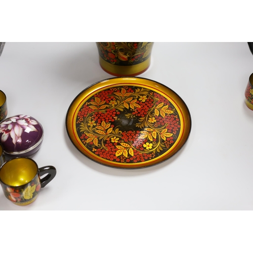 425 - A group of Russian papier mache vases, mugs, a tray and boxes and a late 20th century Japanese clois... 