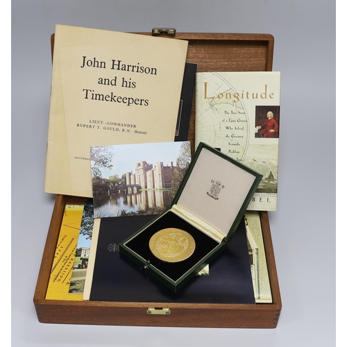 979 - A cased Royal Mint 9ct gold limited edition commemorative gold medal 'Tercentenary of the Birth of J... 