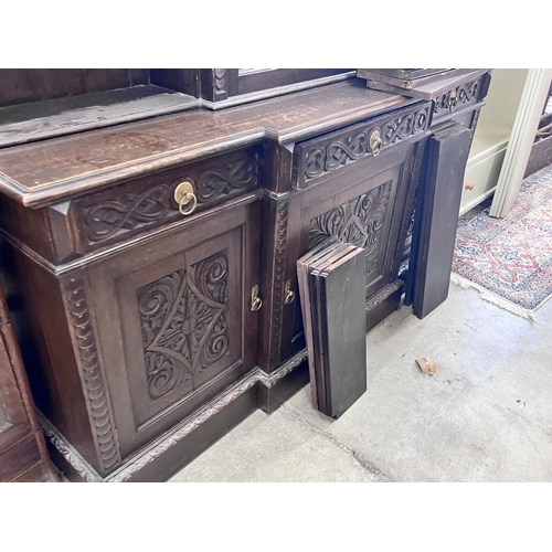 Lot 1040      