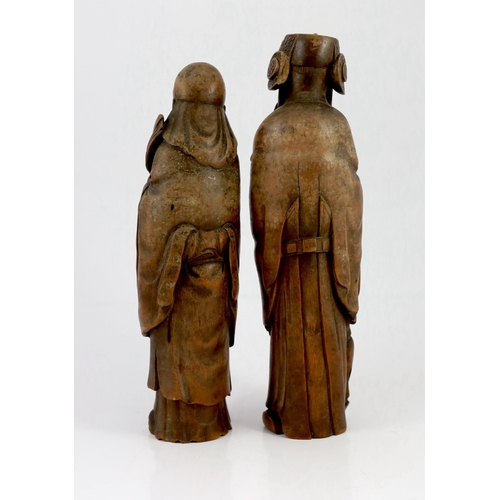 170 - Two Chinese bamboo figures of Shou and Fu, 18th/19th century, the figure of Shou holding a sprig of ... 