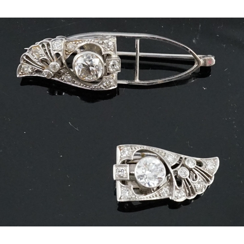 666 - A good Art Deco platinum and diamond cluster set double clip brooch, which can be worn as a single b... 