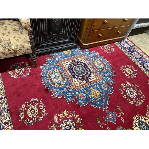 36 - An Azrabijan carpet, 370 x 300cm