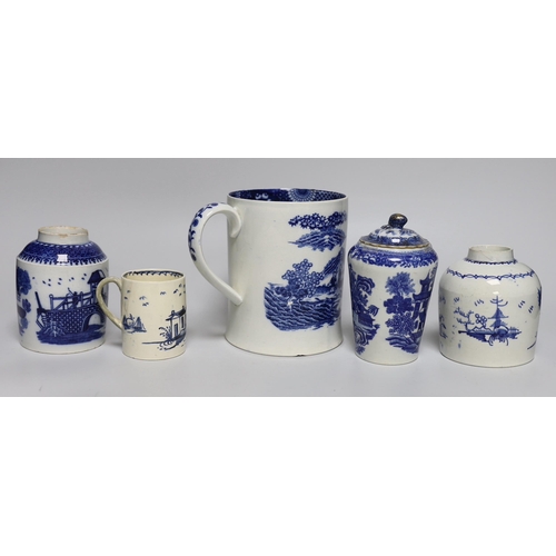 391 - A group of mixed late 18th/early 19th century blue and white pearlware etc. tea canisters and mugs, ... 