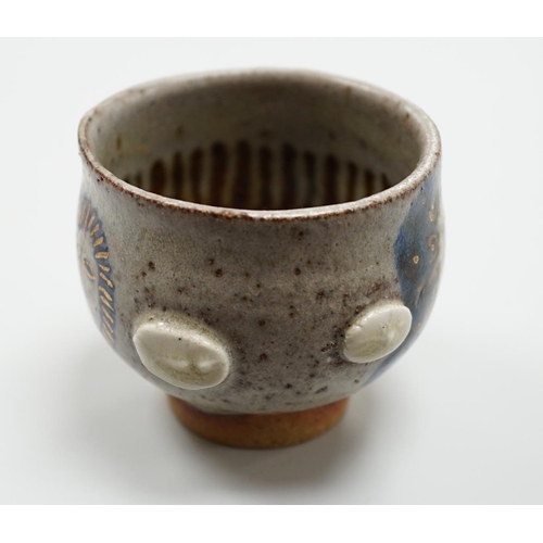 429 - Eric James Mellon (1925-2014) - a studio pottery tea bowl no.7979, 7cm tall