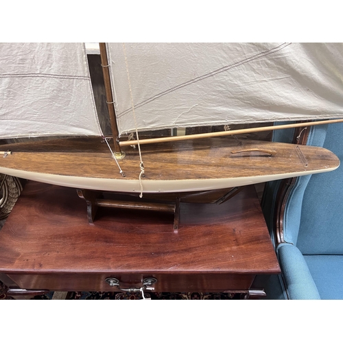 78 - An Edwardian style pond yacht, height 108cm