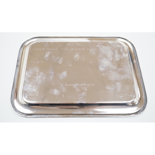 807 - A 1977 Queen's Silver Jubilee commemorative tray, engraved with the Royal Coat of Arms, Yorkshire Mi... 