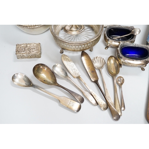 811 - Sundry small silver including two sets of teaspoons, butter dish, coaster condiments and flatware an... 