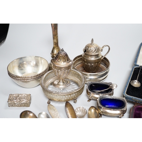 811 - Sundry small silver including two sets of teaspoons, butter dish, coaster condiments and flatware an... 