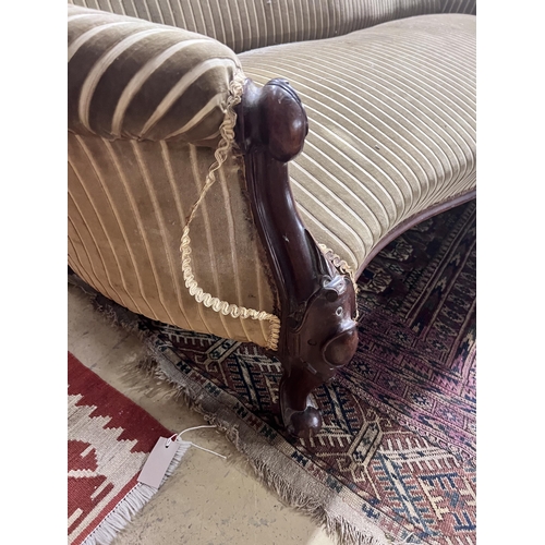 91 - A Victorian carved mahogany settee, length 190cm, width 74cm, height 93cm