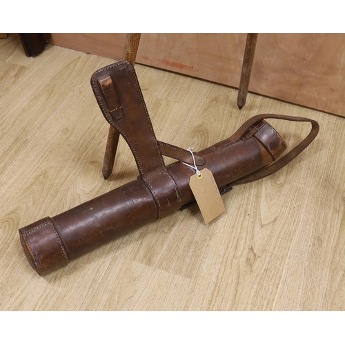 1315 - A WWI leather cased telescope and tripod, 57cm