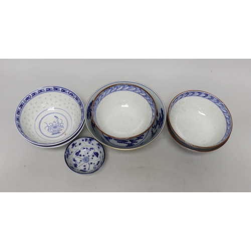 1427 - A group of seven Chinese porcelain bowls, largest 15cm diameter