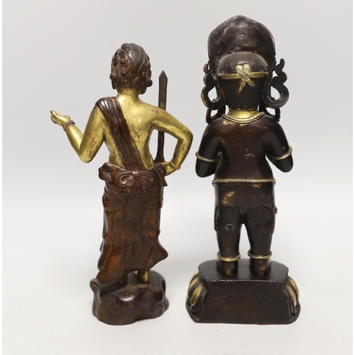 1431 - A pair of Sino-Tibetan gilt bronze figures, tallest 24cm