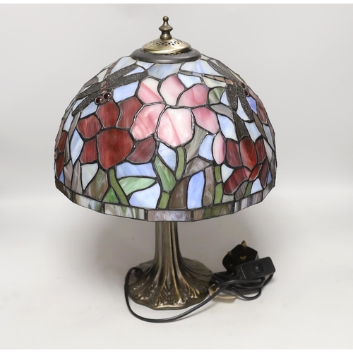 1436 - A reproduction Tiffany lamp, leaded glass shade with floral decoration and dragonflies, 40cm