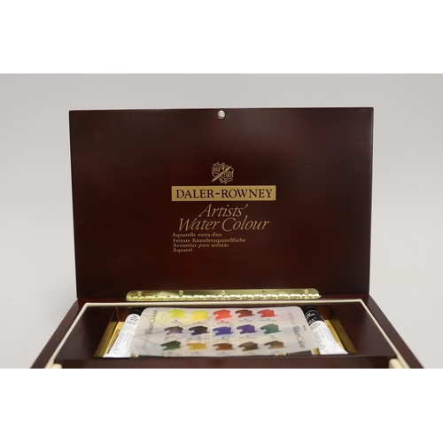 1441 - A Daler-Rowney limited edition watercolourist's paints set