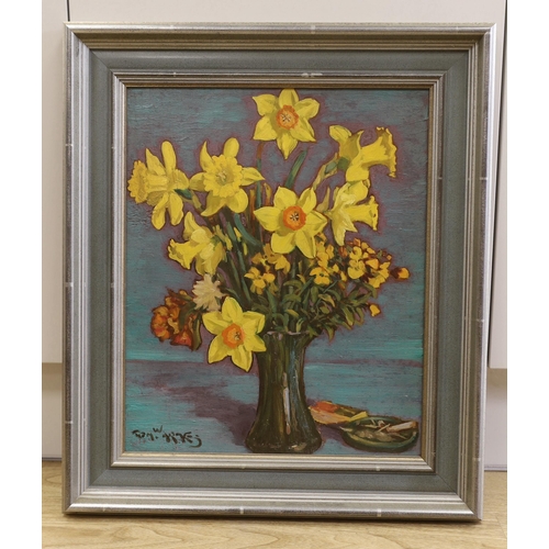 1654 - Thomas Armes (1894-1963) Impressionist oil on board, Still life of daffodils in a vase, signed, part... 