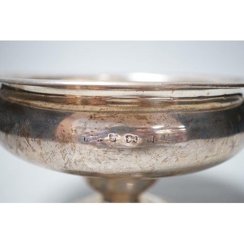 1838 - An Edwardian silver pedestal bowl, indistinct maker's mark, Birmingham, 1903, diameter 18.6cm, 12.6o... 