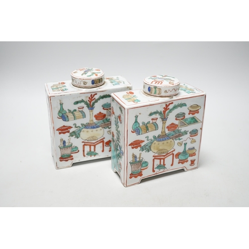 326 - A pair of Chinese famille verte square form caddies and covers, 16cm