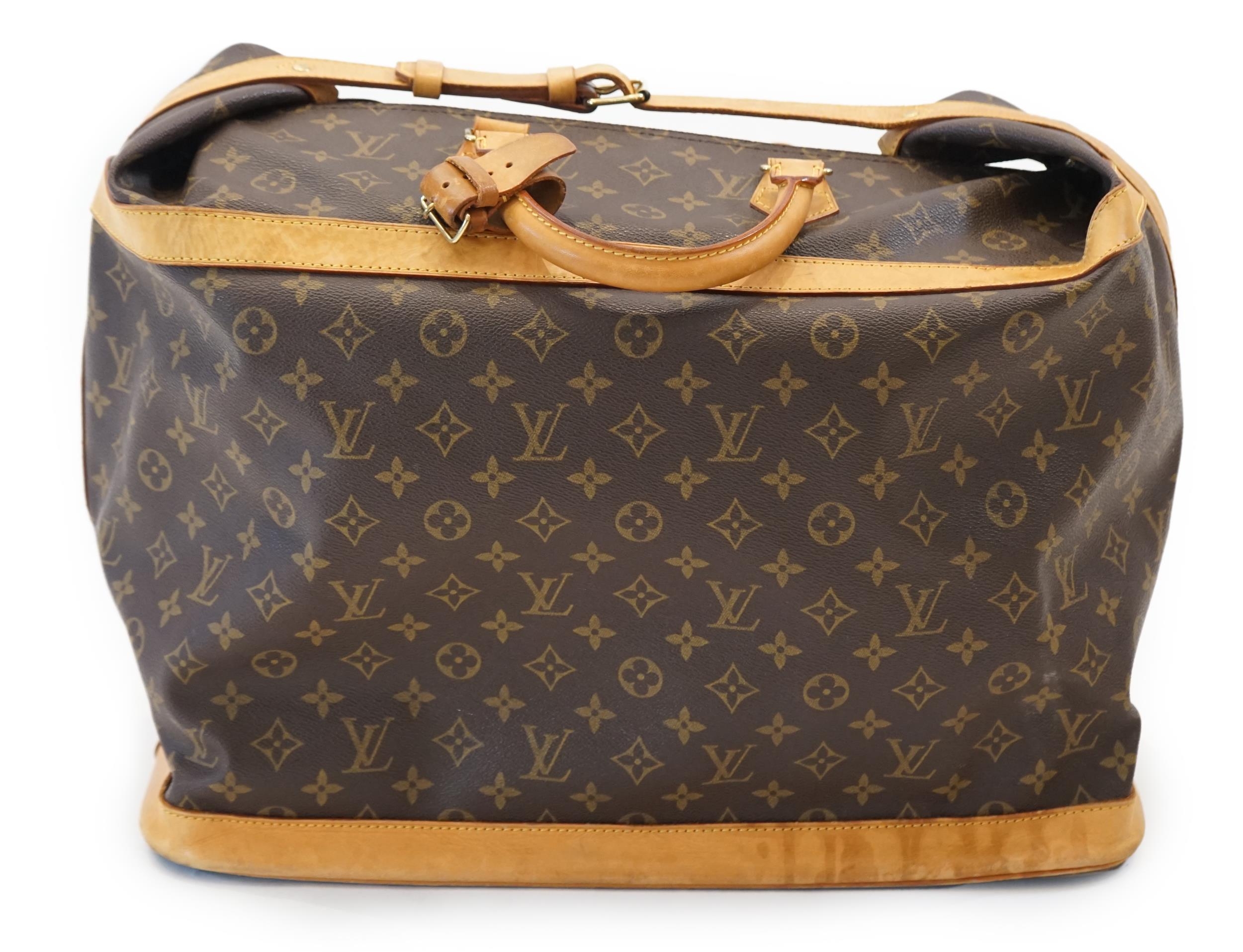 Sold at Auction: Louis Vuitton Cruiser Bag 45 travel bag