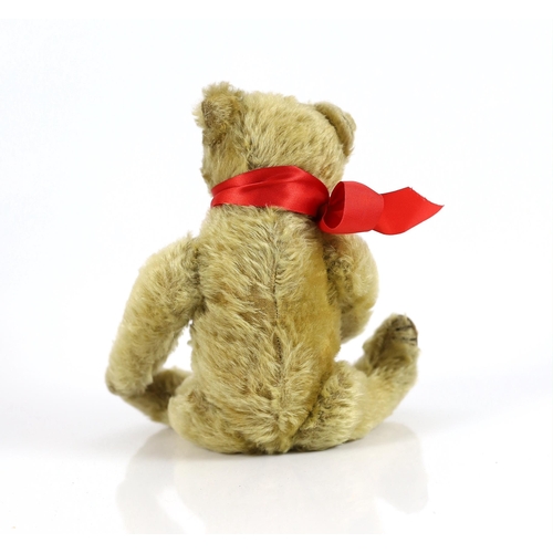 35 - A Farnell bear, c.1912, black button eyes, 25cm, in very good condition