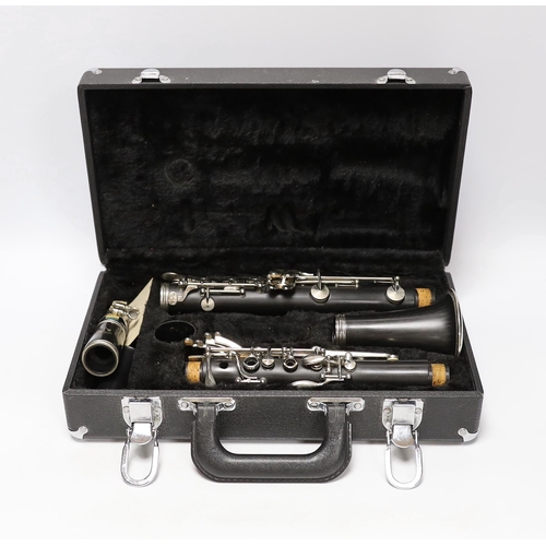 301 - An Arbiter Pro Sound wooden bodied clarinet