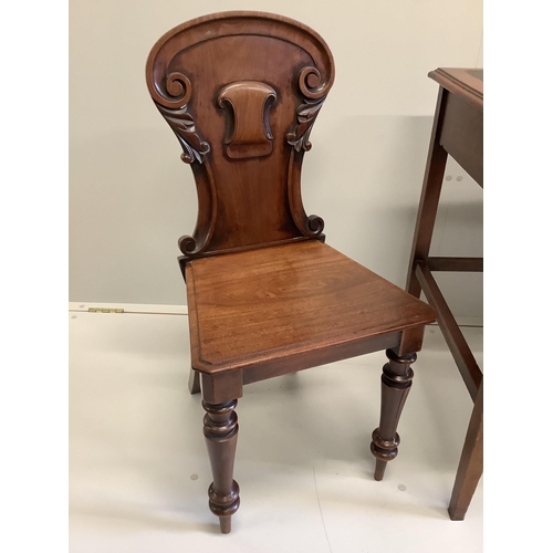 54 - An early 20th century mahogany and beech four drawer kneehole writing desk, width 107cm, depth 60cm,... 