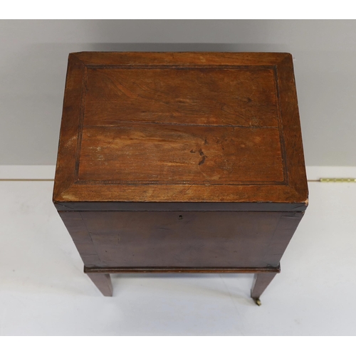 71 - A George III mahogany cellarette, width 41cm, depth 30cm, height 66cm