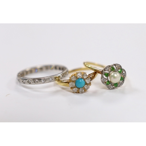 955 - A 1920's yellow metal, cultured pearl, diamond and green garnet cluster set flower head ring, size M... 