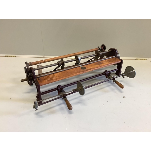 1049 - An Oates of Huddersfield wallpaper cutter, length 80cm