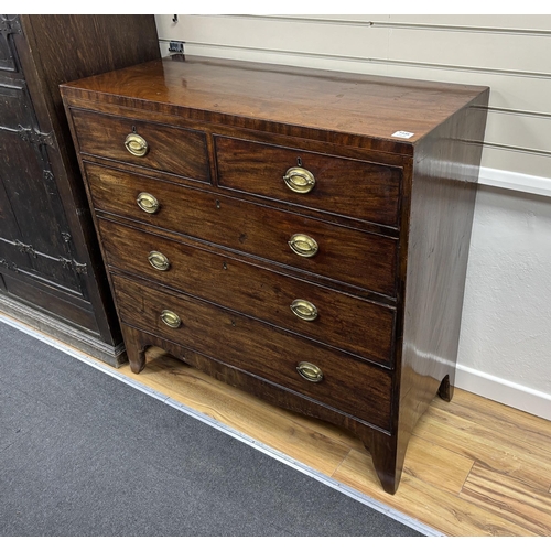 1135 - A Regency mahogany chest of drawers, width 113cm, depth 50cm, height 111cm