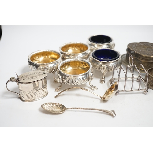 1878 - Five assorted Georgian silver bun salts and sundry small silver wares including napkin rings, flatwa... 