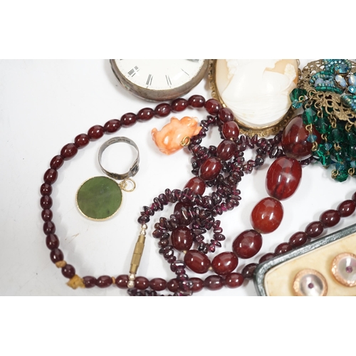 2000 - A group of assorted costume and other jewellery including a simulated cherry amber necklace, 52cm, g... 