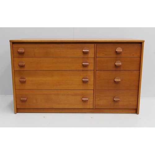 1057 - Ron Carter for Stag Furniture - A 'Cantata' teak chest of eight drawers, width 118cm, depth 44cm, he... 