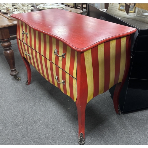 123 - A contemporary Continental style painted serpentine commode, width 105cm, depth 52cm, height 83cm... 