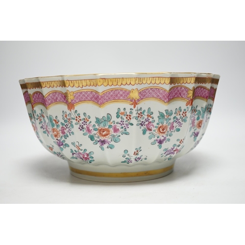 395 - An early 20th century French porcelain bowl in Chinese style, 26cm diameter