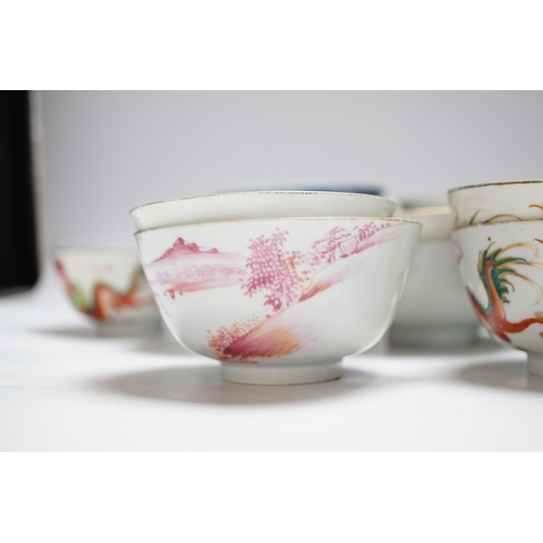 398 - A Group of early 20th century Chinese porcelain  tea bowls (16)