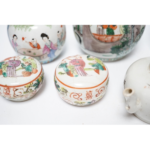 485 - A group of 19th/20th century Chinese famille rose boxes and covers and jars etc., tallest 11.5cm... 