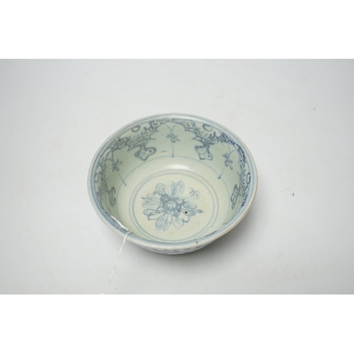 497 - A Chinese blue and white bowl, 15th century, Ming dynasty, 14cm diameter