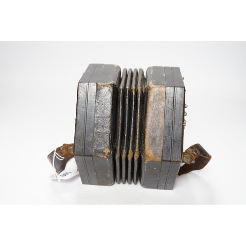 500 - A Wheatstone concertina numbered 27243