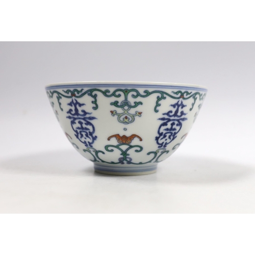 514 - A Chinese doucai bowl, 13cm in diameter